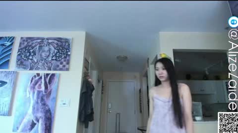 Snapshot of alizezaide chatting on 05-03-26, 08:04 Alize Zaide online show from 05-03-26, 08:04