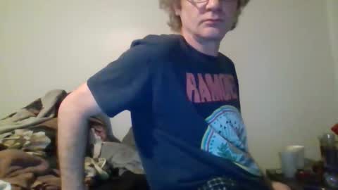 Snapshot of aljj81 chatting on 03-09-26, 04:16 J online show from 03-09-26, 04:16