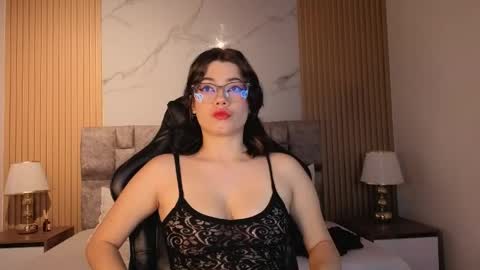 alkivamoon online show from 04-25-26, 07:11