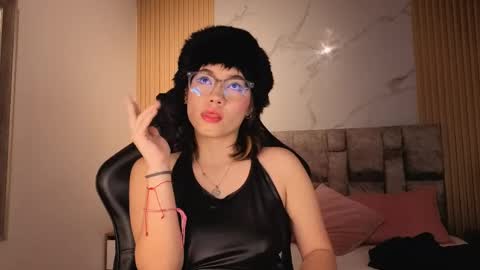 alkivamoon online show from 04-29-26, 07:20