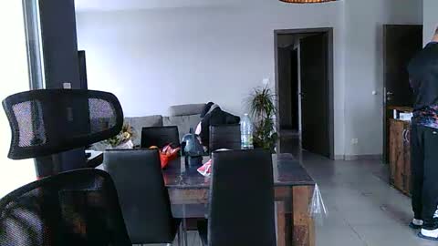 Snapshot of allan57000 chatting on 01-08-26, 11:23 allan57000 online show from 01-08-26, 11:23