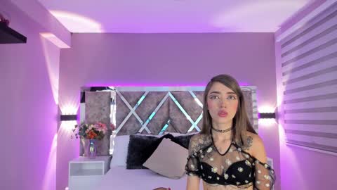 Snapshot of allanablake chatting on 03-11-25, 11:55 Allana online show from 03-11-25, 11:55