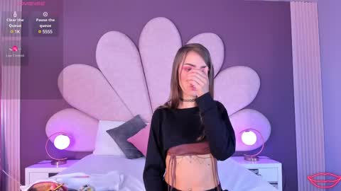 Snapshot of allanablake chatting on 03-12-25, 12:15 Allana online show from 03-12-25, 12:15