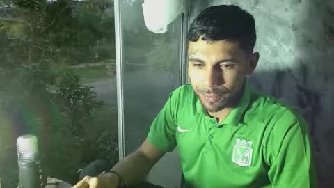 Snapshot of allanbarreto chatting on 12-13-25, 10:59 Allan online show from 12-13-25, 10:59