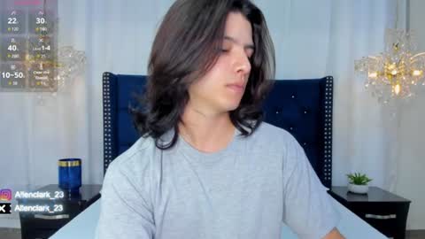 Snapshot of allen_clark chatting on 06-12-26, 01:32 Allen online show from 06-12-26, 01:32