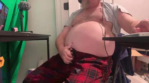 Allergictolove online show from 02-10-25, 11:02