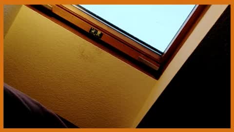 Snapshot of allesgeilbeiuns chatting on 09-22-25, 04:58 gay online show from 09-22-25, 04:58