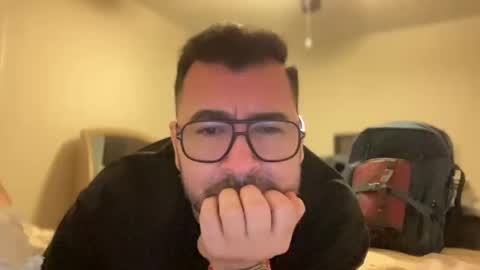 Snapshot of allessandro699 chatting on 02-16-25, 09:04 Allessandro online show from 02-16-25, 09:04