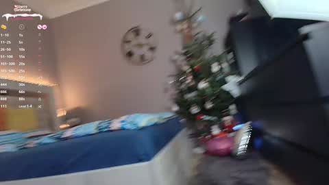 Snapshot of allesya23 chatting on 12-20-24, 09:17 onlyfansallesya23 online show from 12-20-24, 09:17