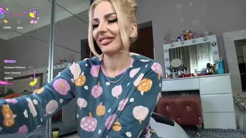 Snapshot of allesya23 chatting on 12-05-25, 10:02 onlyfansallesya23 online show from 12-05-25, 10:02