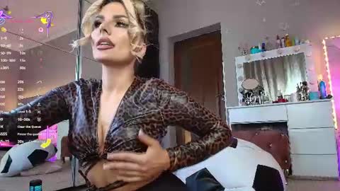 onlyfansallesya23 online show from 06-18-26, 06:45