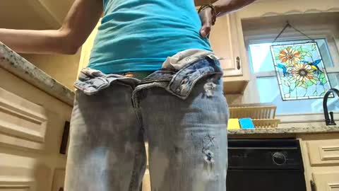 wishlist on bio online show from 10-09-25, 07:45