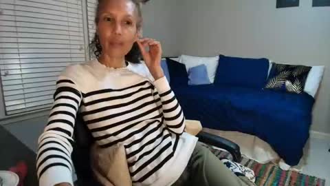 wishlist on bio online show from 11-24-25, 11:59