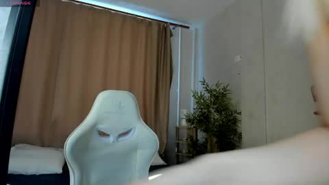 alli_aster online show from 05-25-26, 01:00