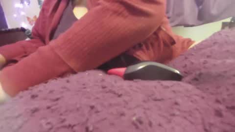 Snapshot of alli_kat78 chatting on 12-13-24, 06:16 Alli Kat online show from 12-13-24, 06:16