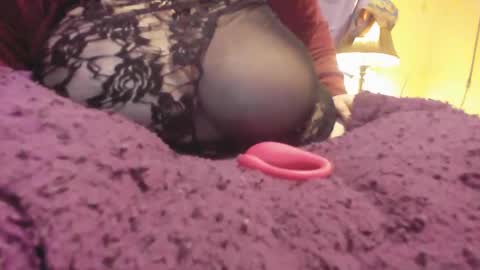 Snapshot of alli_kat78 chatting on 02-24-25, 05:00 Alli Kat online show from 02-24-25, 05:00