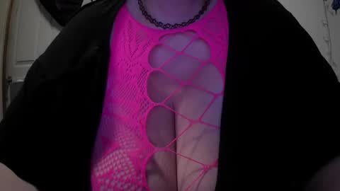 Snapshot of alli_kat78 chatting on 03-10-26, 07:57 Alli Kat online show from 03-10-26, 07:57