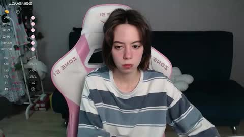 alice online show from 11-01-25, 01:07