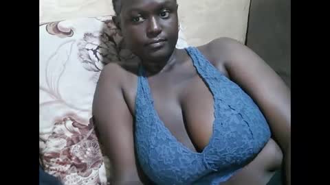 Snapshot of allie_quin chatting on 11-27-25, 01:46 Allie online show from 11-27-25, 01:46