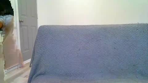 alliebearx online show from 02-16-25, 08:44