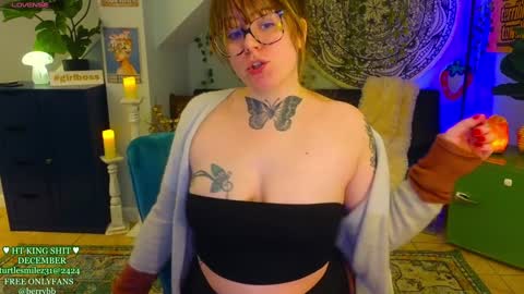 Snapshot of allieberrybb chatting on 12-30-24, 05:55 bb online show from 12-30-24, 05:55