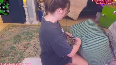 Snapshot of allieberrybb chatting on 02-15-25, 07:39 bb online show from 02-15-25, 07:39