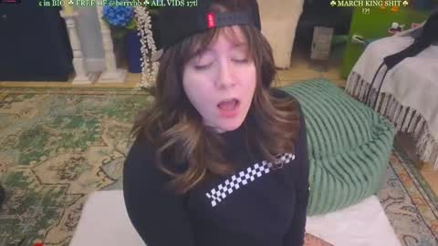 Snapshot of allieberrybb chatting on 03-07-25, 02:57 bb online show from 03-07-25, 02:57