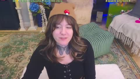 Snapshot of allieberrybb chatting on 03-07-25, 01:29 bb online show from 03-07-25, 01:29