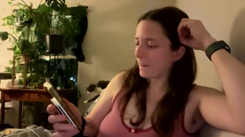 allielorde online show from 12-19-25, 08:43