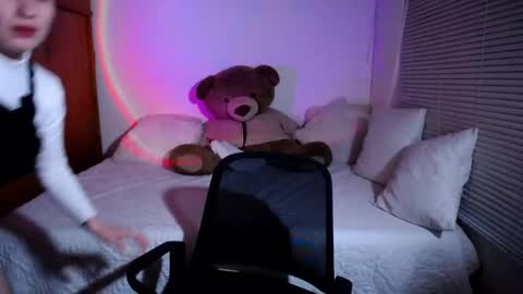 Snapshot of allierose_ chatting on 03-08-25, 12:55 Allie online show from 03-08-25, 12:55