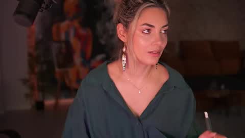 Allie online show from 11-18-25, 05:56