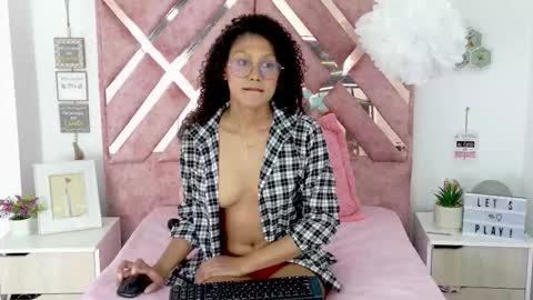 Snapshot of allis0n_ik chatting on 10-28-25, 06:06 ALLIS0N IK online show from 10-28-25, 06:06