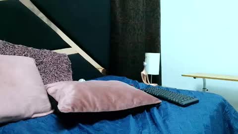 Snapshot of allison_dubois chatting on 02-27-25, 07:34 allison_dubois online show from 02-27-25, 07:34