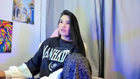 Snapshot of allison_love chatting on 06-06-26, 12:16 allison online show from 06-06-26, 12:16
