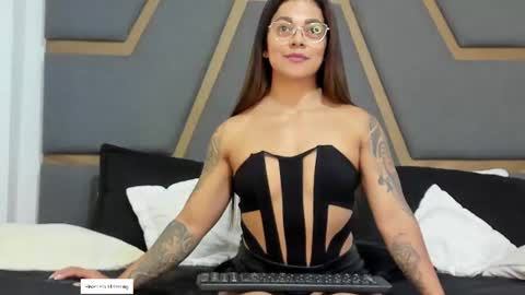 Snapshot of allison_owenns chatting on 07-17-26, 02:13 Allison Owenns online show from 07-17-26, 02:13