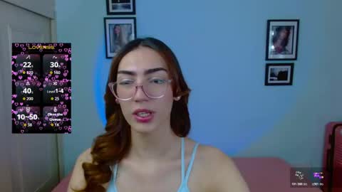 Snapshot of allisonblossom chatting on 11-18-25, 07:29 online show from 11-18-25, 07:29