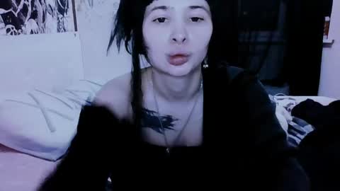 Alis online show from 06-13-26, 07:01