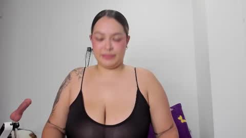 Snapshot of allisonjustingb chatting on 07-26-26, 08:16 AllisonJustin online show from 07-26-26, 08:16
