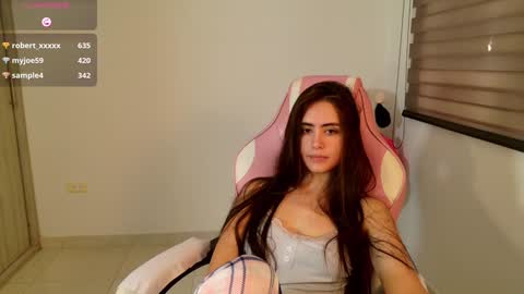 Snapshot of allisonpalmer chatting on 01-05-26, 05:27 Allison Palmer online show from 01-05-26, 05:27