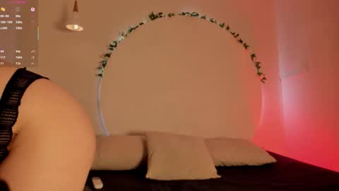 Alli  online show from 11-21-25, 11:09