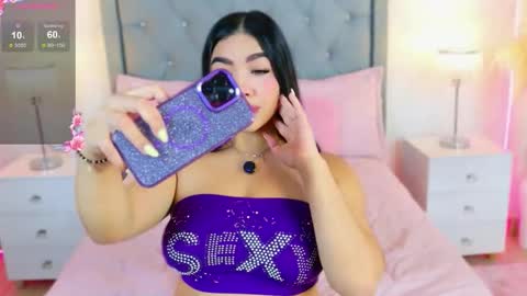 Snapshot of allissonjames chatting on 12-15-25, 12:42 Allisson online show from 12-15-25, 12:42