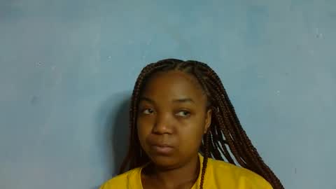 Snapshot of allizida01 chatting on 11-19-25, 07:41 allizida01 online show from 11-19-25, 07:41