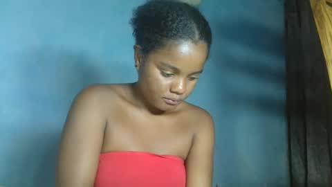 Snapshot of allizida01 chatting on 12-01-25, 04:34 allizida01 online show from 12-01-25, 04:34