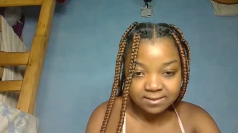 Snapshot of allizida01 chatting on 12-15-25, 07:12 allizida01 online show from 12-15-25, 07:12