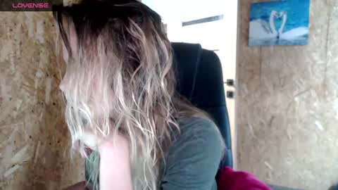 alllexandra online show from 06-18-26, 10:09