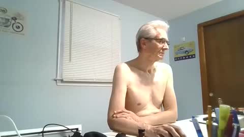 Snapshot of allopigno chatting on 02-25-26, 10:41 Allopigno online show from 02-25-26, 10:41