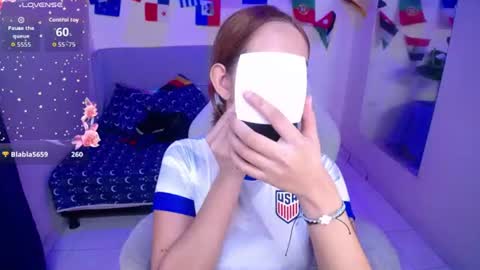 Snapshot of alloy_tiny chatting on 06-11-26, 06:39 alloy_tiny online show from 06-11-26, 06:39