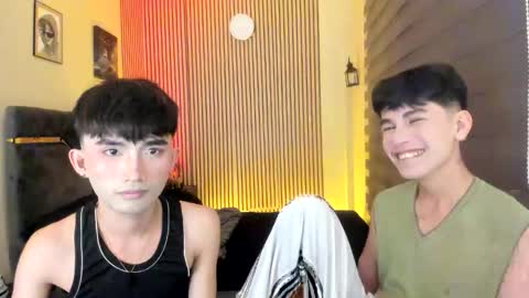 Snapshot of alluring_alpha chatting on 09-12-25, 02:17 kim and josh online show from 09-12-25, 02:17