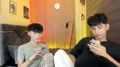 Snapshot of alluring_alpha chatting on 09-17-25, 02:41 kim and josh online show from 09-17-25, 02:41