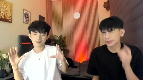 Snapshot of alluring_alpha chatting on 11-11-25, 07:03 kim and josh online show from 11-11-25, 07:03